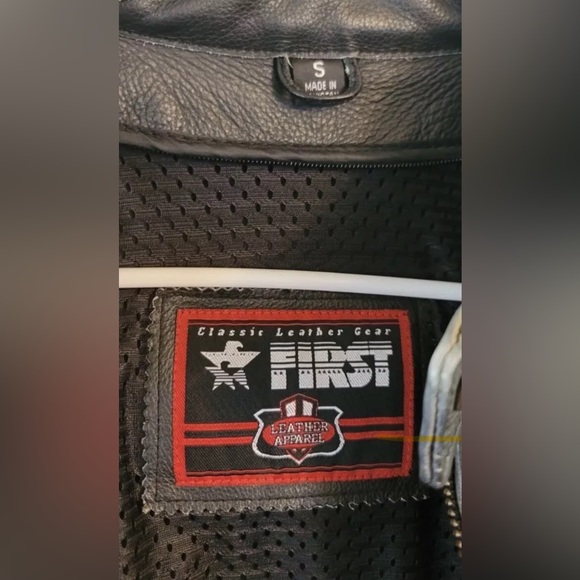 FIRST Brand Genuine Leather Motorcycle Jacket - Picture 3 of 3